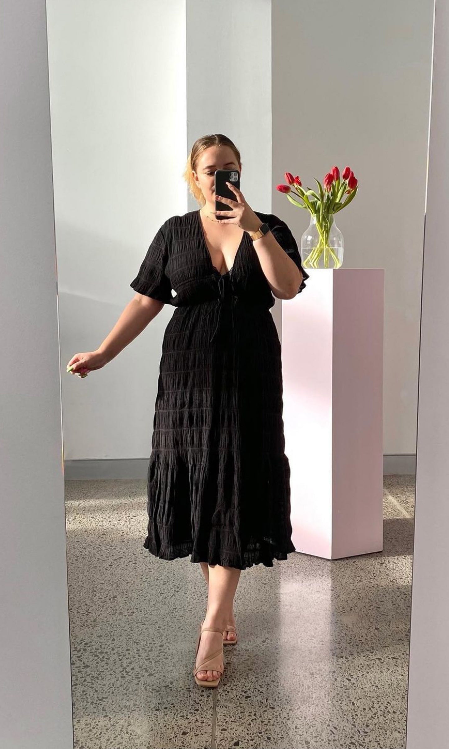Mirella V Neck Midi in Black - Ruby